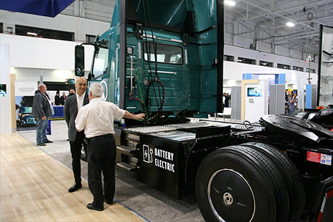 Truck World 2022 Toronto show. Photo No 18